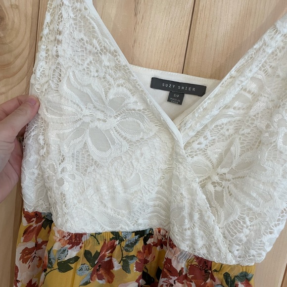 High-low size small summer dress - Picture 2 of 3